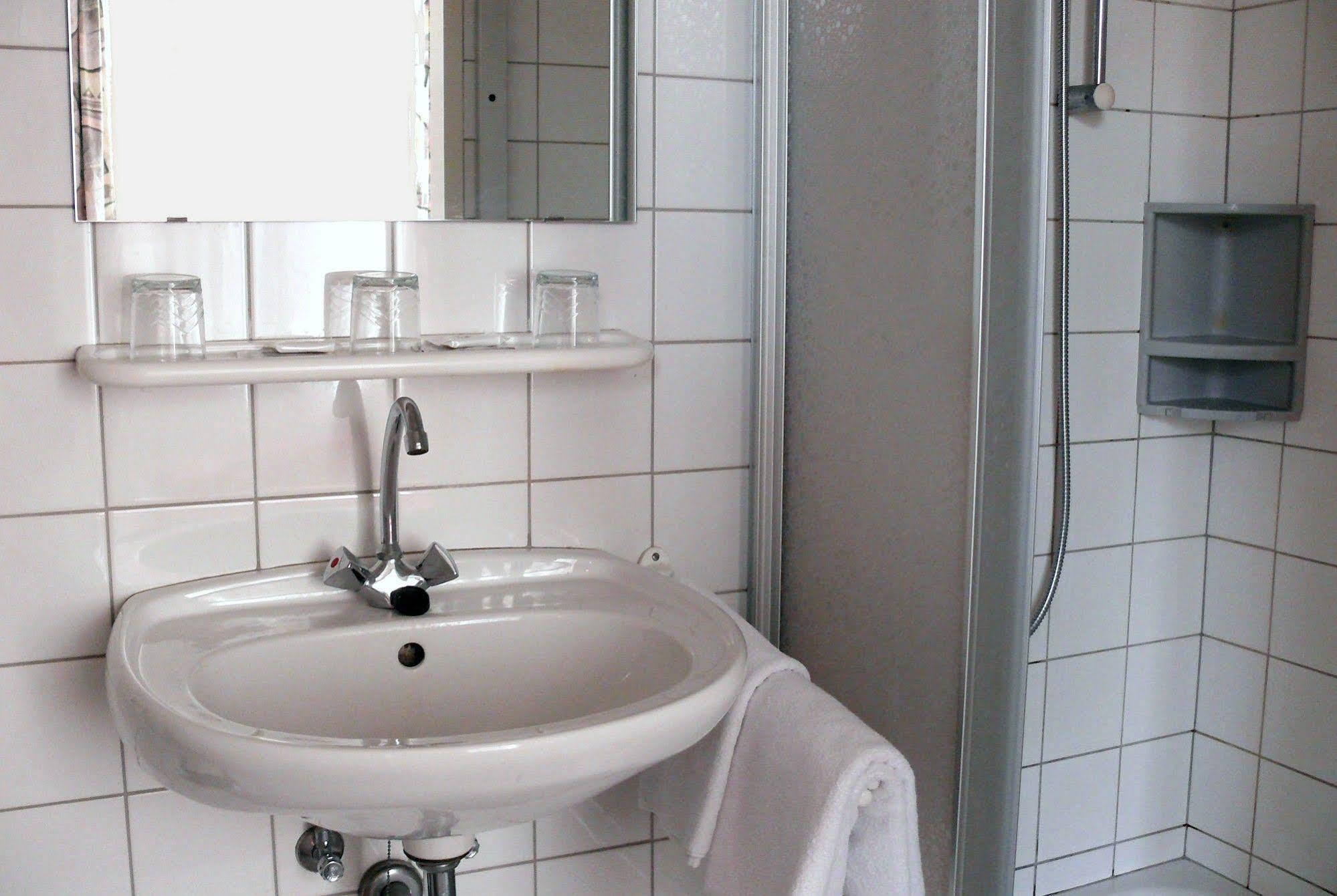 Riess City Rooms - Self Check-In Bécs Szoba fotó